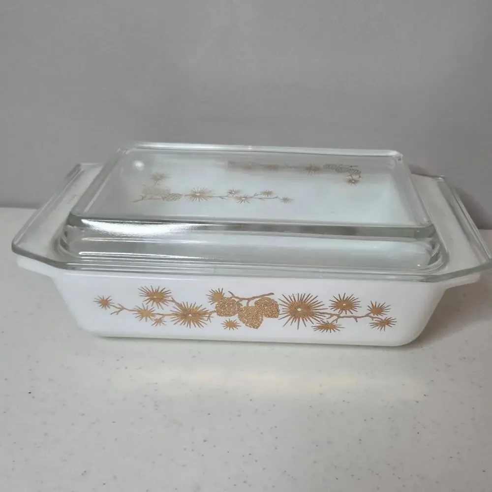 Vintage Pyrex Golden Pine Cone Space Saver Rectangle #575B 2Quart Casserole Dish
